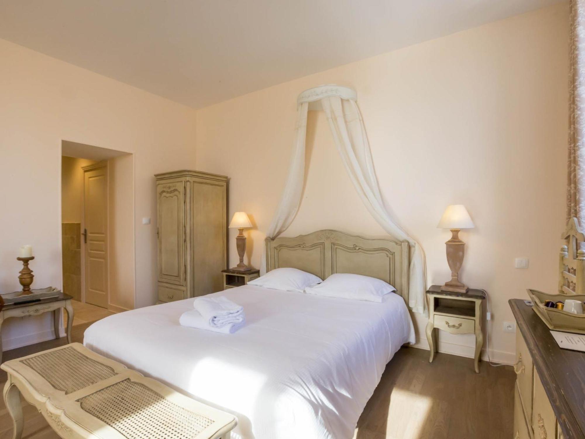 Le Cara - 4 Appartements Calmes Et Chics Au Coeur De Beaune Μπον Δωμάτιο φωτογραφία