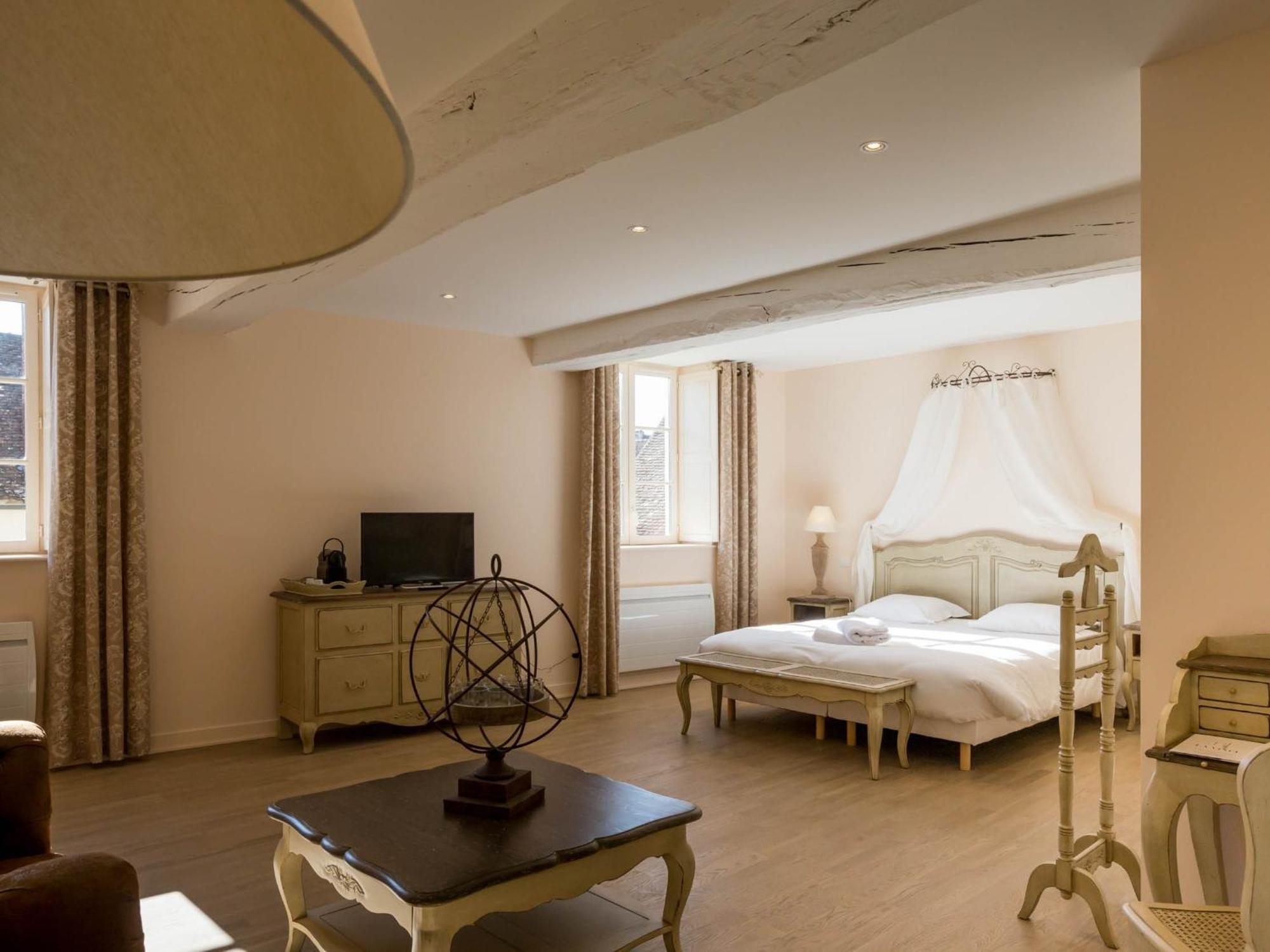 Le Cara - 4 Appartements Calmes Et Chics Au Coeur De Beaune Μπον Δωμάτιο φωτογραφία