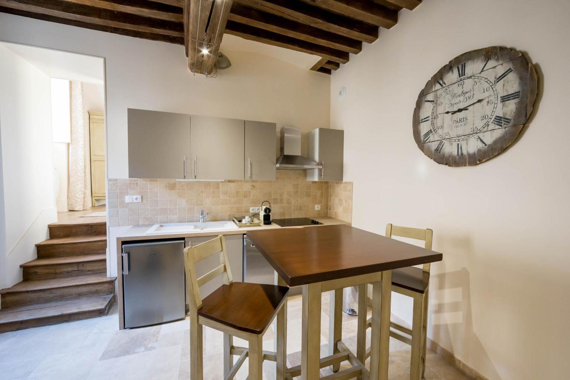 Le Cara - 4 Appartements Calmes Et Chics Au Coeur De Beaune Μπον Δωμάτιο φωτογραφία
