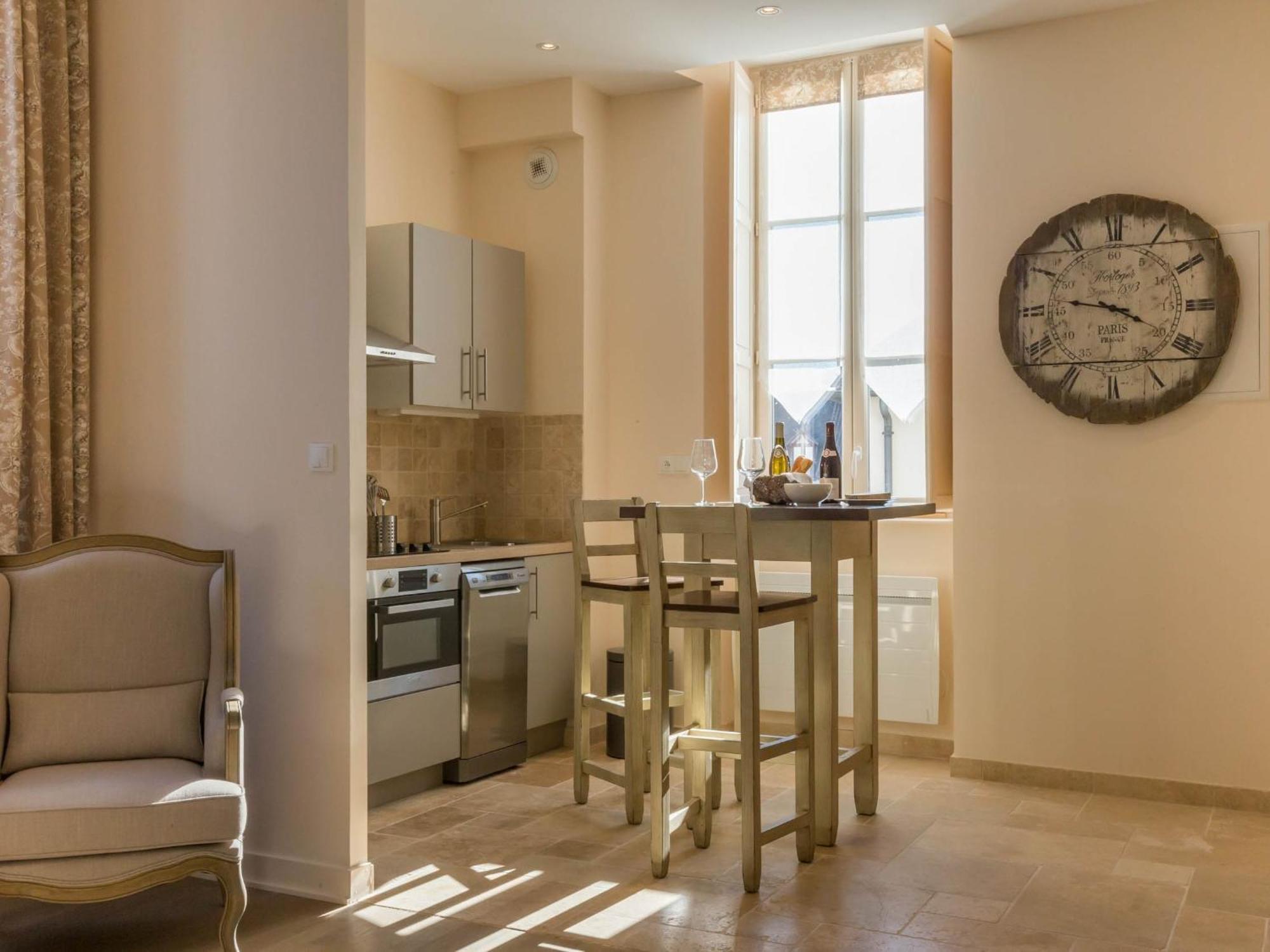 Le Cara - 4 Appartements Calmes Et Chics Au Coeur De Beaune Μπον Δωμάτιο φωτογραφία