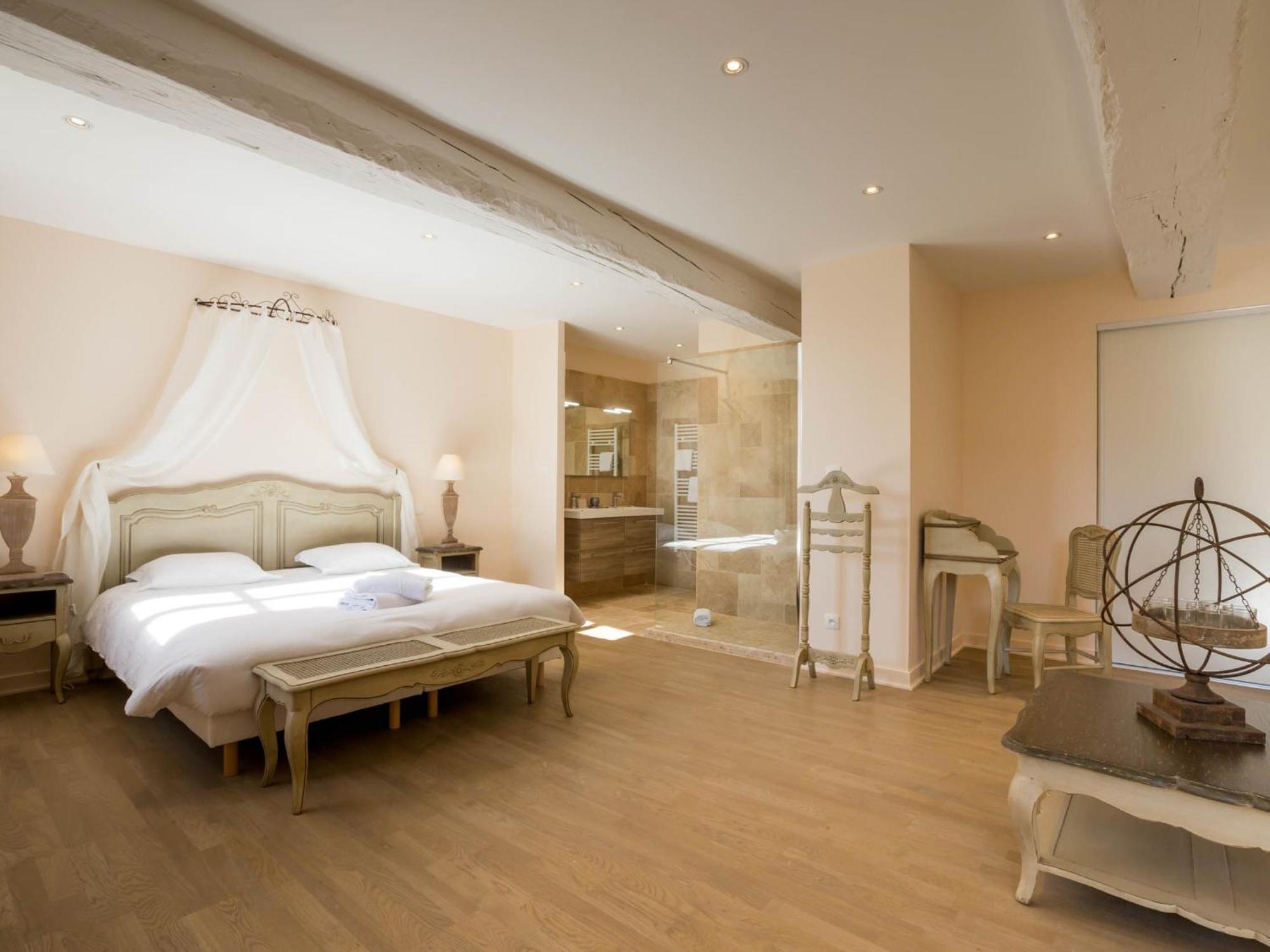Le Cara - 4 Appartements Calmes Et Chics Au Coeur De Beaune Μπον Δωμάτιο φωτογραφία