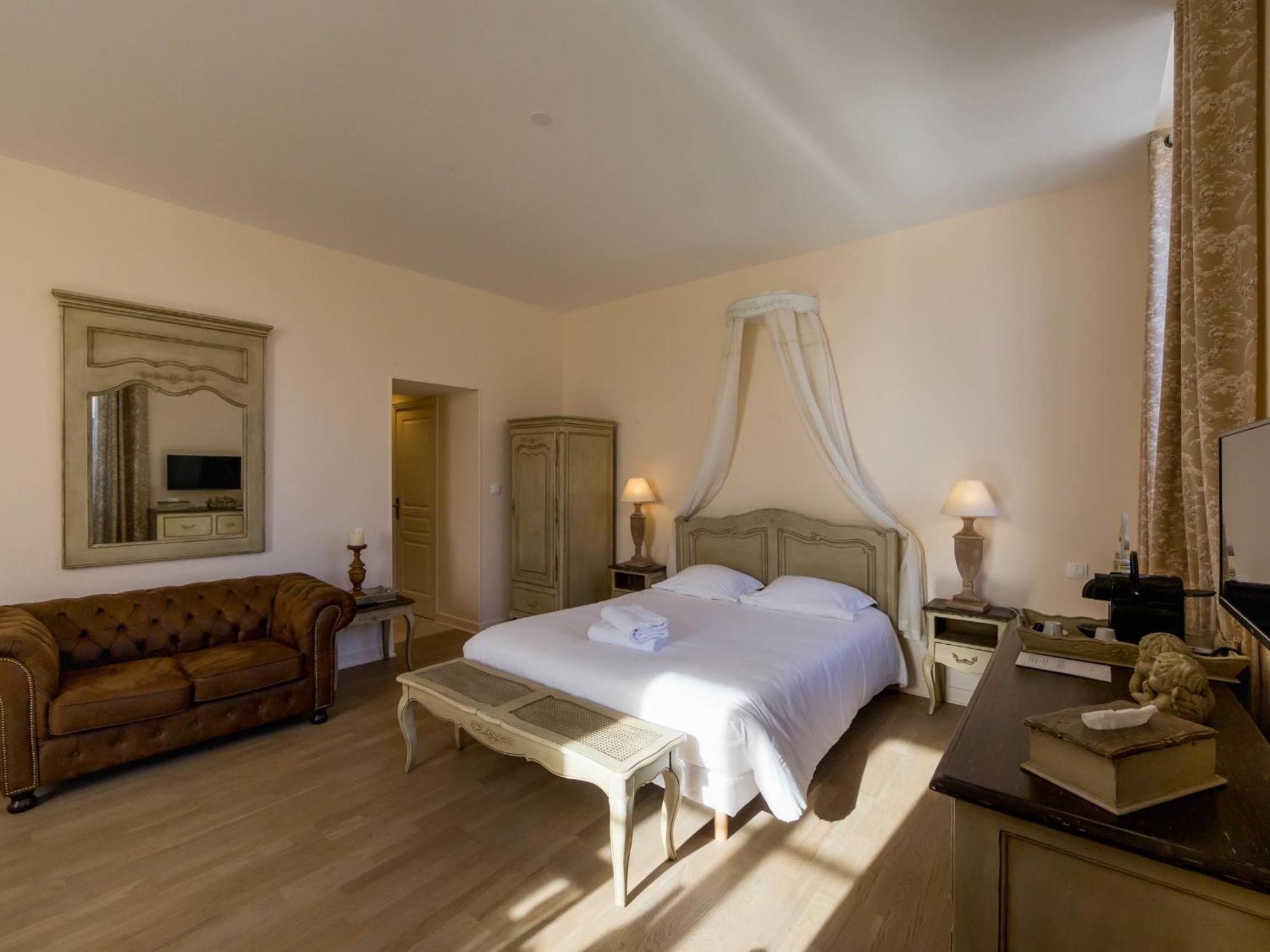 Le Cara - 4 Appartements Calmes Et Chics Au Coeur De Beaune Μπον Δωμάτιο φωτογραφία