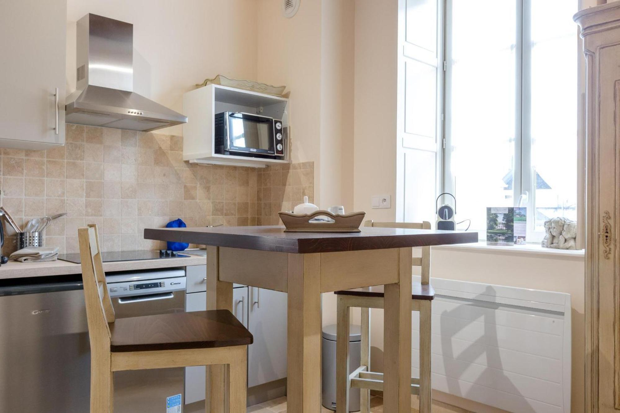 Le Cara - 4 Appartements Calmes Et Chics Au Coeur De Beaune Μπον Δωμάτιο φωτογραφία