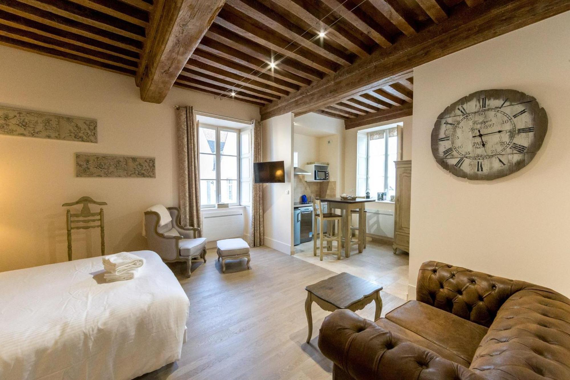 Le Cara - 4 Appartements Calmes Et Chics Au Coeur De Beaune Μπον Δωμάτιο φωτογραφία